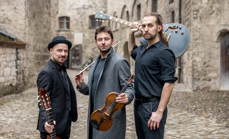 Cobario (AT) - Strings on Fire!